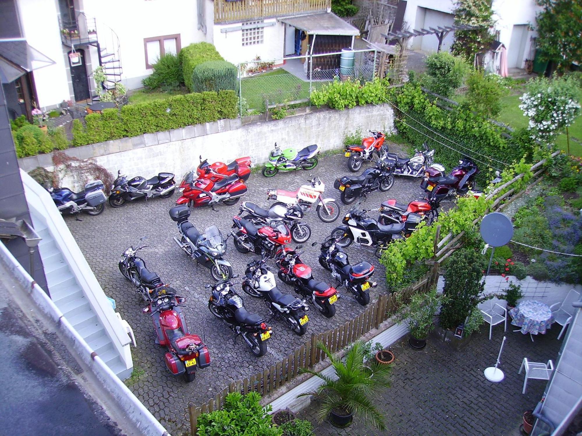 Pension Am Lieserpfad Manderscheid Esterno foto
